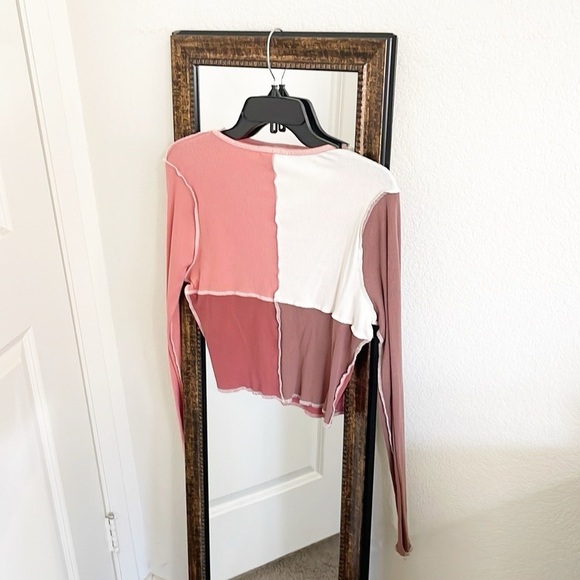 Full Tilt long sleeve top - Picture 2 of 3